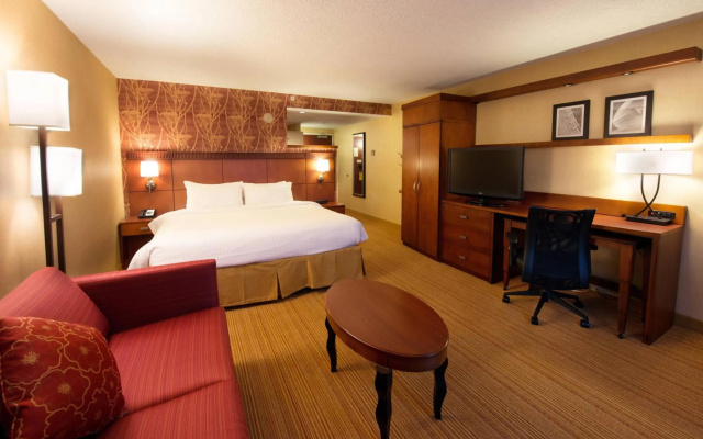 photo 4 of Courtyard by Marriott Canton
