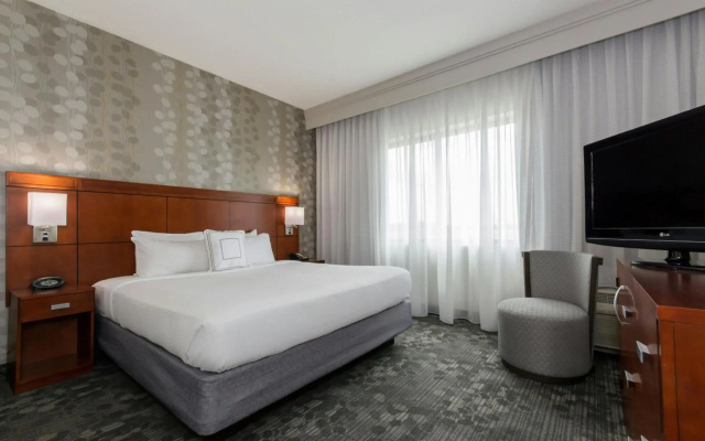 photo 3 of Courtyard Marriott Concord