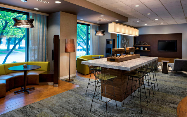 photo 5 of Courtyard by Marriott Downtown Grand Rapids