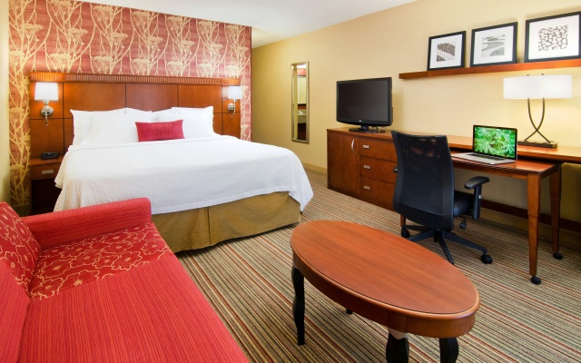 photo 3 of Courtyard by Marriott John Wayne Airport/Orange County