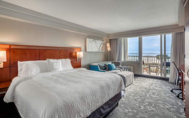 photo 3 of Courtyard by Marriott Jacksonville Beach Oceanfront