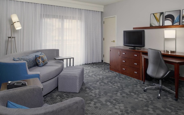 photo 5 of Sonesta Select Kansas City Airport Tiffany Springs