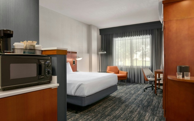 photo 5 of Courtyard by Marriott Lancaster