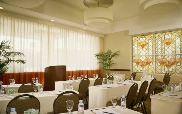 photo 5 of Courtyard By Marriott Los Angeles - Sherman Oaks
