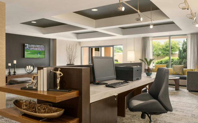 photo 4 of Courtyard Marriott Greenville