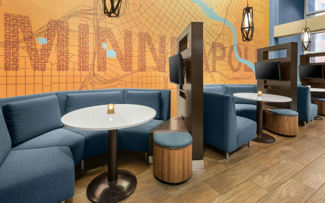 photo 2 of Courtyard by Marriott Minneapolis Downtown