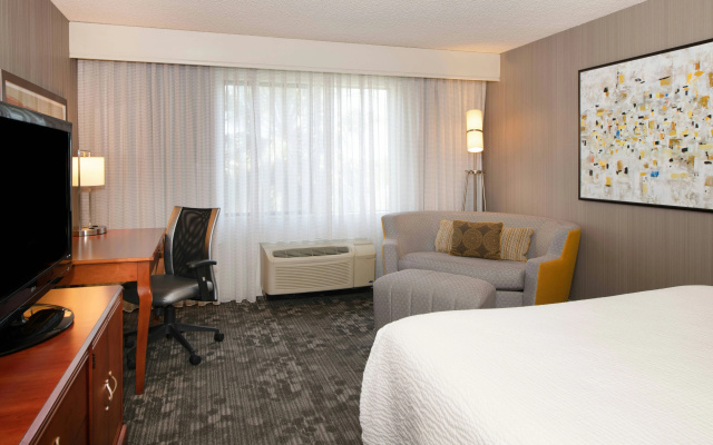 photo 4 of Courtyard by Marriott Newark Silicon Valley