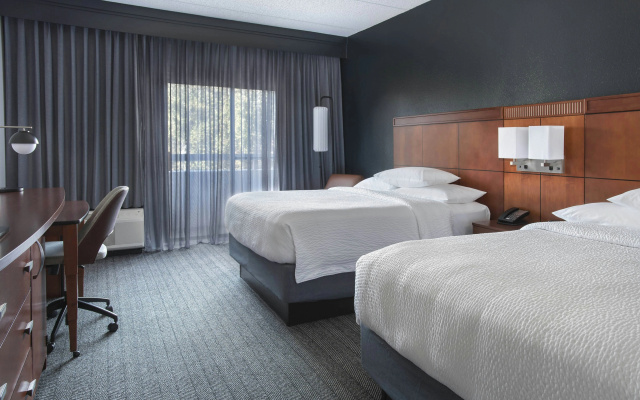 photo 4 of Courtyard by Marriott Norwalk