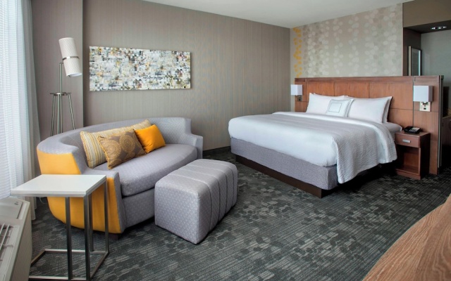 photo 3 of Courtyard Philadelphia Lansdale
