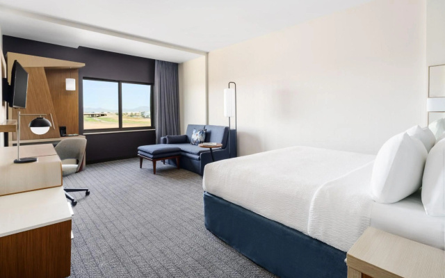 photo 5 of Courtyard by Marriott Phoenix Mesa Gateway Airport