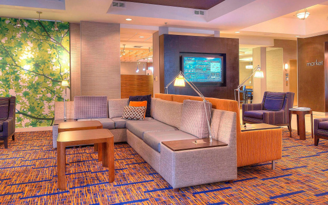 photo 2 of Courtyard by Marriott Raleigh Crabtree Valley