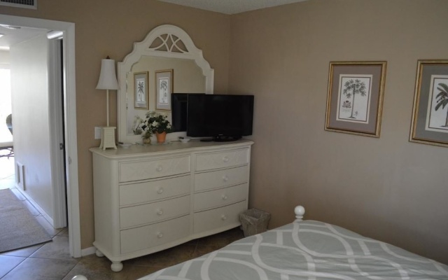 photo 2 of Cove II 532F 2 Bedroom Condo By Midnight Cove II