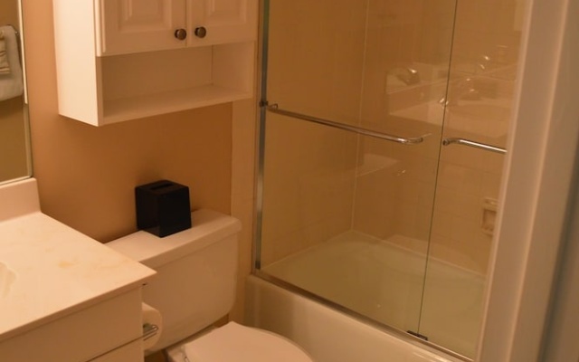 photo 4 of Cove II 713F 2 Bedroom Condo By Midnight Cove II
