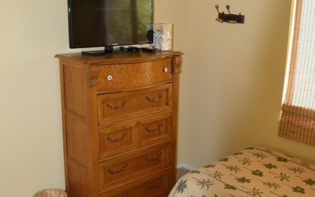 photo 4 of Cove II 832F 2 Bedroom Condo By Midnight Cove II