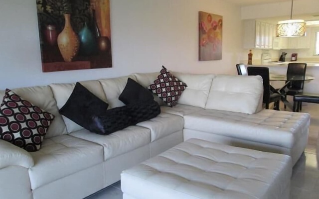 photo 3 of Cove II 931C 2 Bedroom Condo By Midnight Cove II