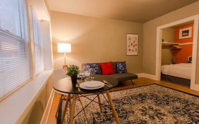 photo 2 of Cozy 1BR 1Bath | Fast Wifi! Great Location!