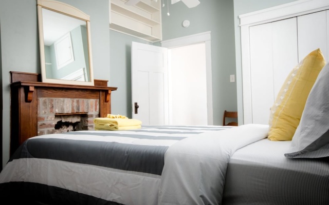 photo 2 of Cozy 2 BR at Constance Street