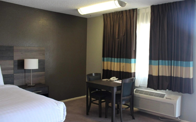 photo 2 of Cozy Inn