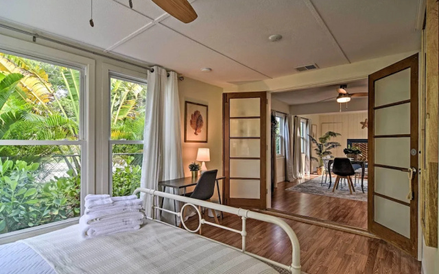 photo 3 of Cozy Jungle Escape < 1 Mi to Gulfport Beach!