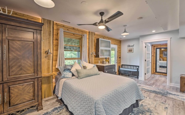 photo 3 of Cozy Wisconsin Studio, 11 Mi to Lake Geneva!