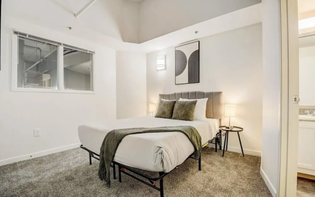 photo 5 of CozySuites The Block Skybridge Access