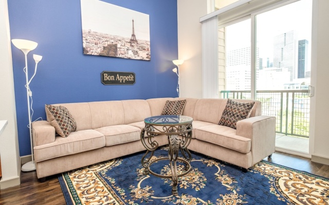 photo 3 of CrashPad Downtown Houston