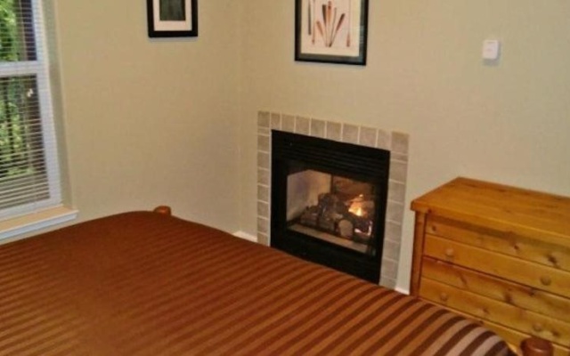 photo 3 of Creekside Inn & Resort