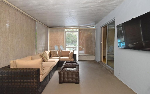 photo 5 of Crescent Street 1138 B, Walk to the beach, Pool, 1 Bedroom, Pet Friendly