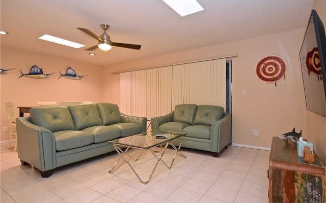 photo 2 of Crescent Street Manor - Three Bedroom Home