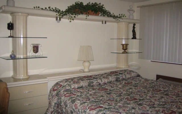 photo 3 of Economy Inn & Suites