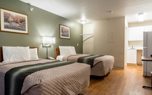 photo 5 of HomeTowne Studios by Red Roof Denver - Lakewood West