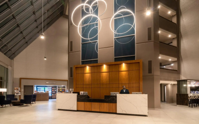 photo 2 of Crowne Plaza Atlanta NE - Norcross by IHG