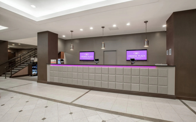 photo 2 of Crowne Plaza Danbury
