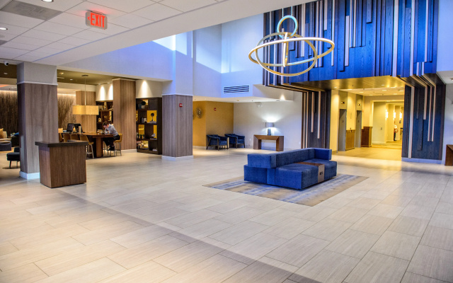 photo 2 of Crowne Plaza Dulles Airport by IHG