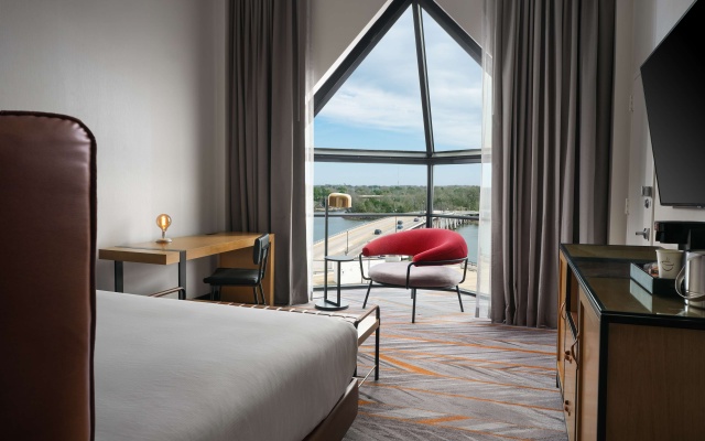photo 5 of The Landing at Hampton Marina, Tapestry Collection by Hilton