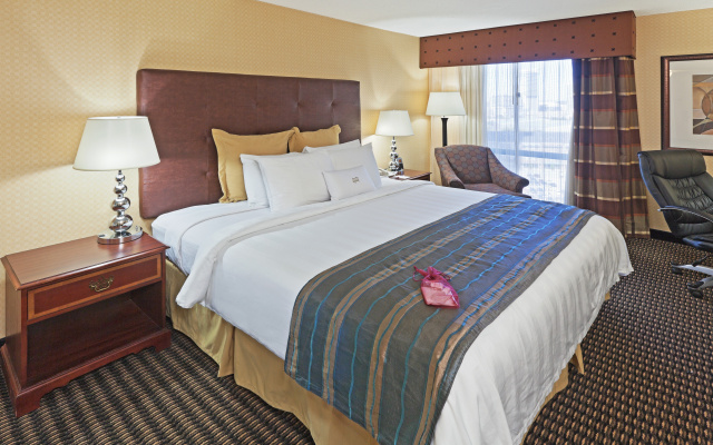 photo 4 of Crowne Plaza Dallas Downtown by IHG