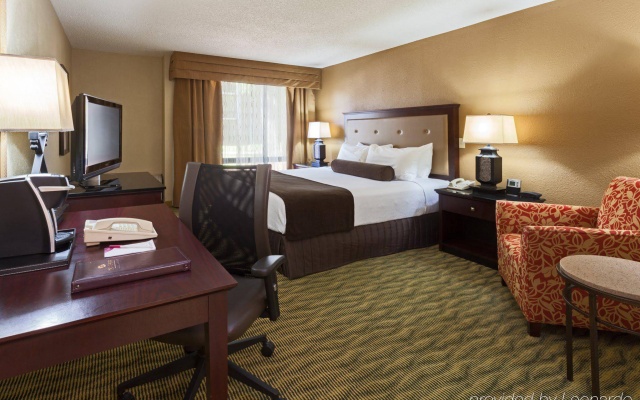 photo 2 of Crowne Plaza Hotel Jacksonville Airport/I-95N by IHG