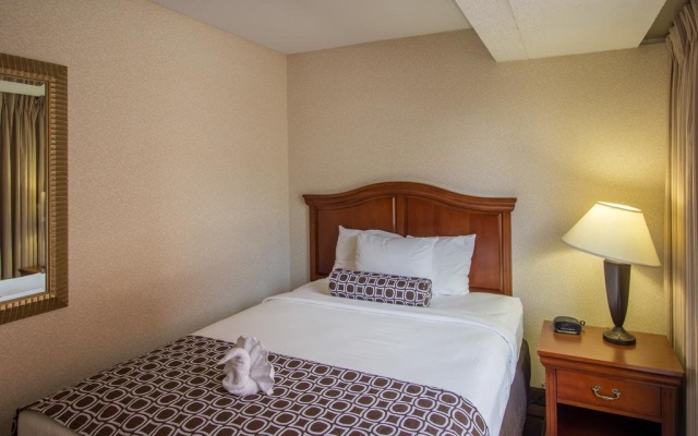photo 5 of City Place St. Louis - Downtown Hotel