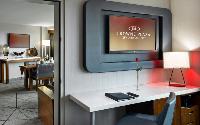 photo 5 of Crowne Plaza JFK Airport New York City