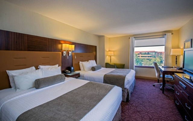 photo 4 of Sonesta Milwaukee West Wauwatosa