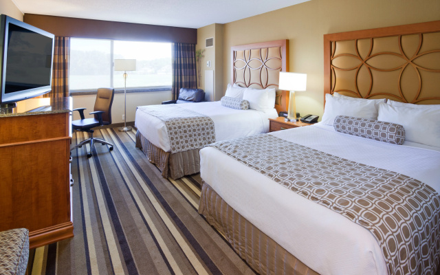 photo 5 of Crowne Plaza Minneapolis West by IHG