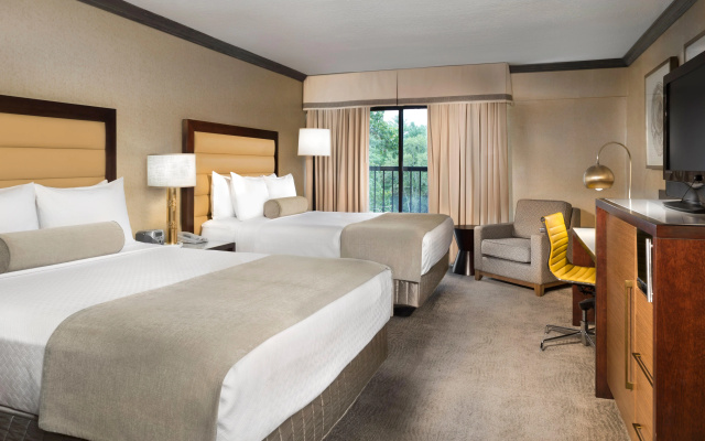 photo 2 of Crowne Plaza Resort Asheville by IHG