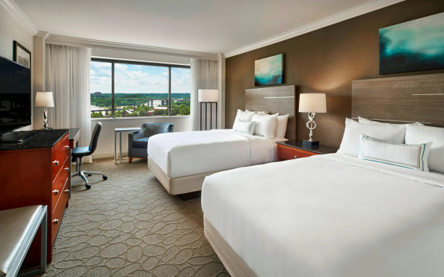photo 4 of Delta Hotels by Marriott Richmond Downtown