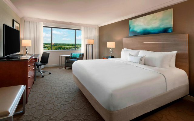 photo 5 of Delta Hotels by Marriott Richmond Downtown