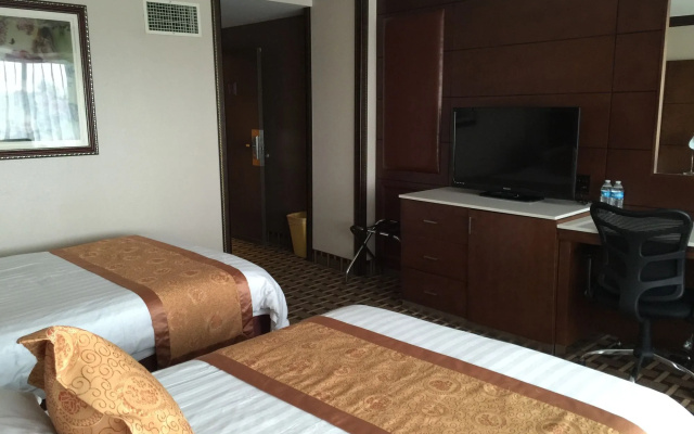 photo 5 of LA Crystal Hotel - Los Angeles Area