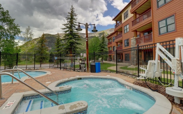 photo 3 of Cs110 Copper Springs 2 Bedroom Condo by RedAwning