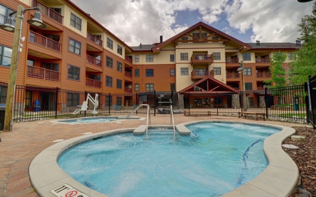 photo 4 of Cs110 Copper Springs 2 Bedroom Condo by RedAwning