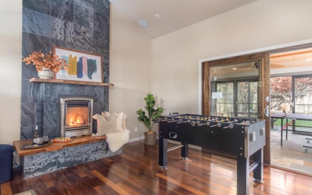 photo 2 of Cypress by AvantStay Warm Modern Home in Santa Rosa w Amazing Pool