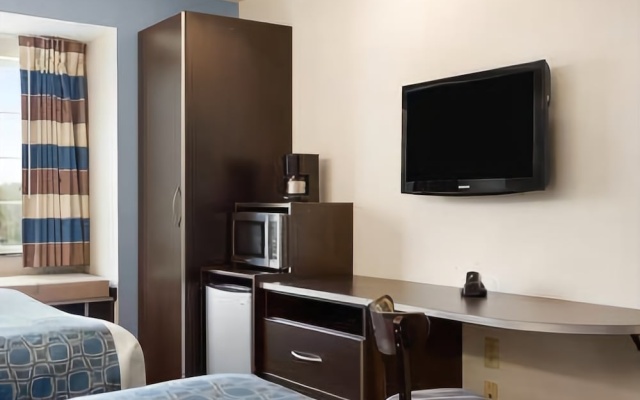 photo 3 of WeStay Suites - Belle Chasse