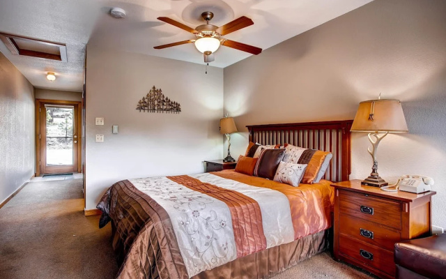 photo 5 of Black Canyon Inn Unit D4/5